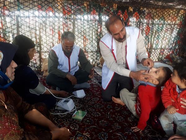 شروع مرحله دوم طرح واکسیناسیون فلج اطفال کودکان زیر5 سال عشایرکوچ رو شهرستان دالاهو