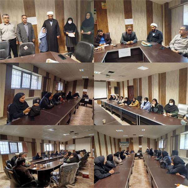 برگزاری مراسم روز زن در شبکه بهداشت ودرمان دالاهو